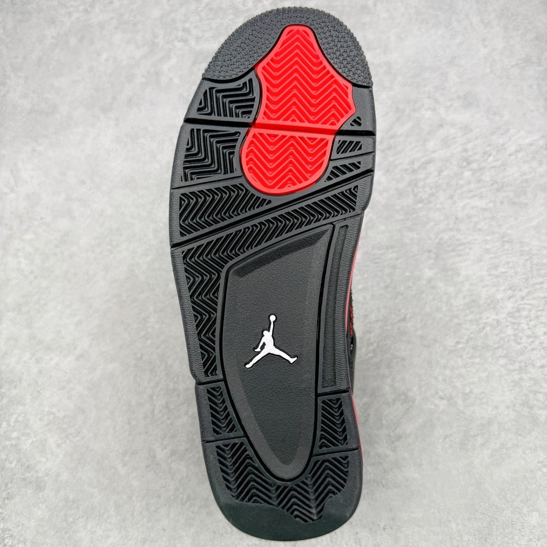 Air Jordan 4 "Red Thunder"